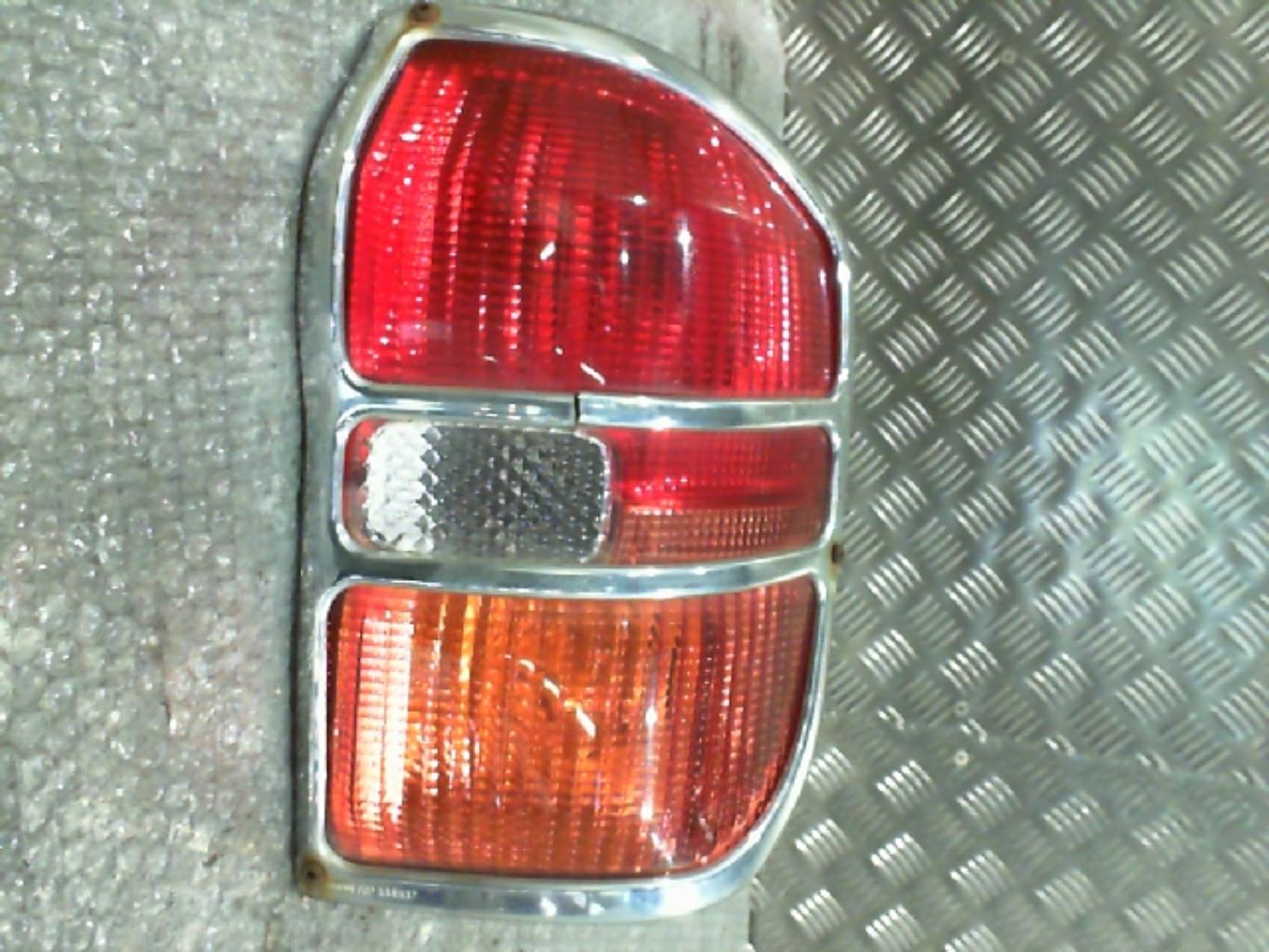 Fanale posteriore principale destro (luci) TOYOTA RAV4 2 PHASE 1 Gasolina - 1