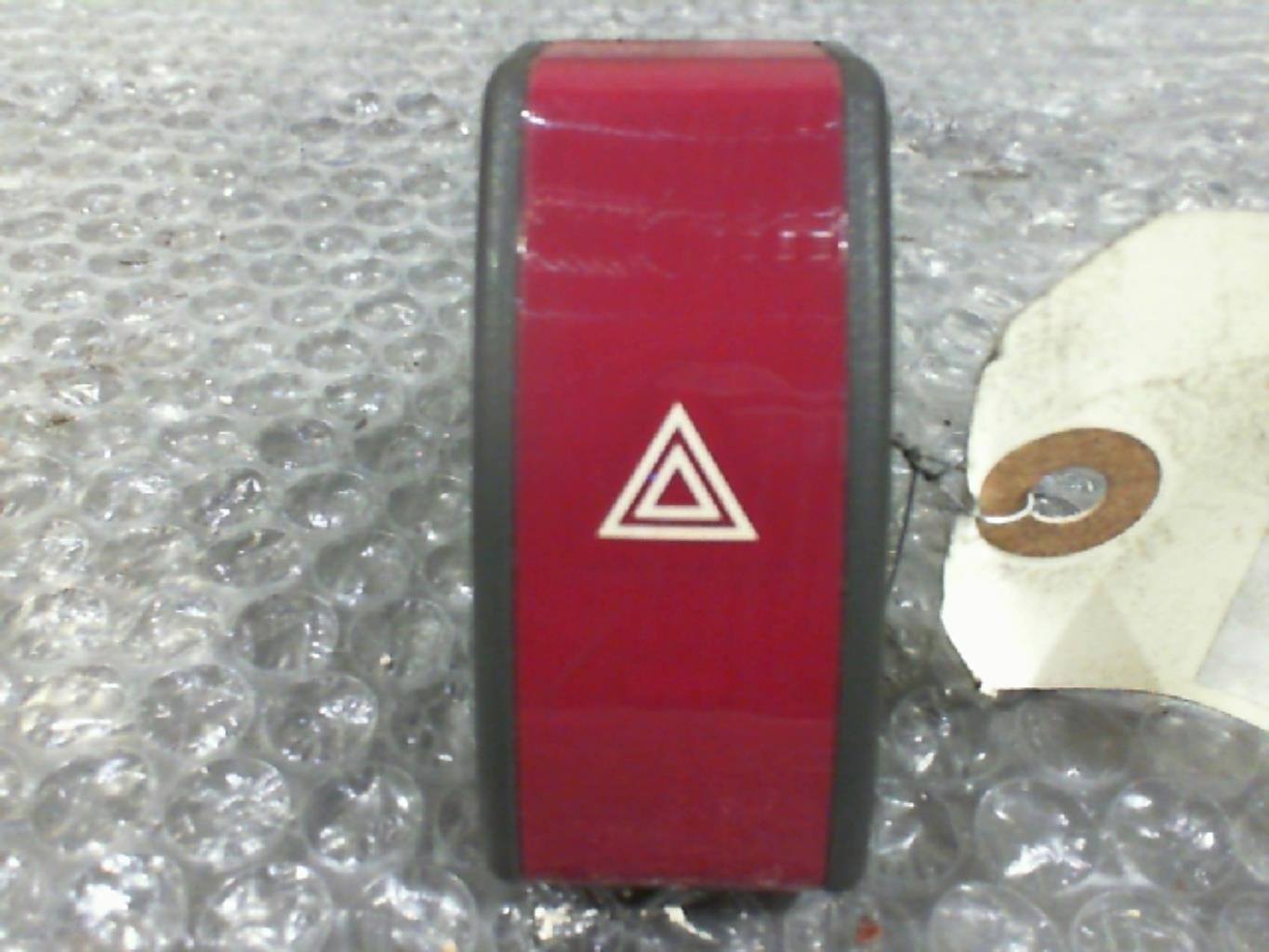Bouton de warning OPEL CORSA C PHASE 1 Essence - 1