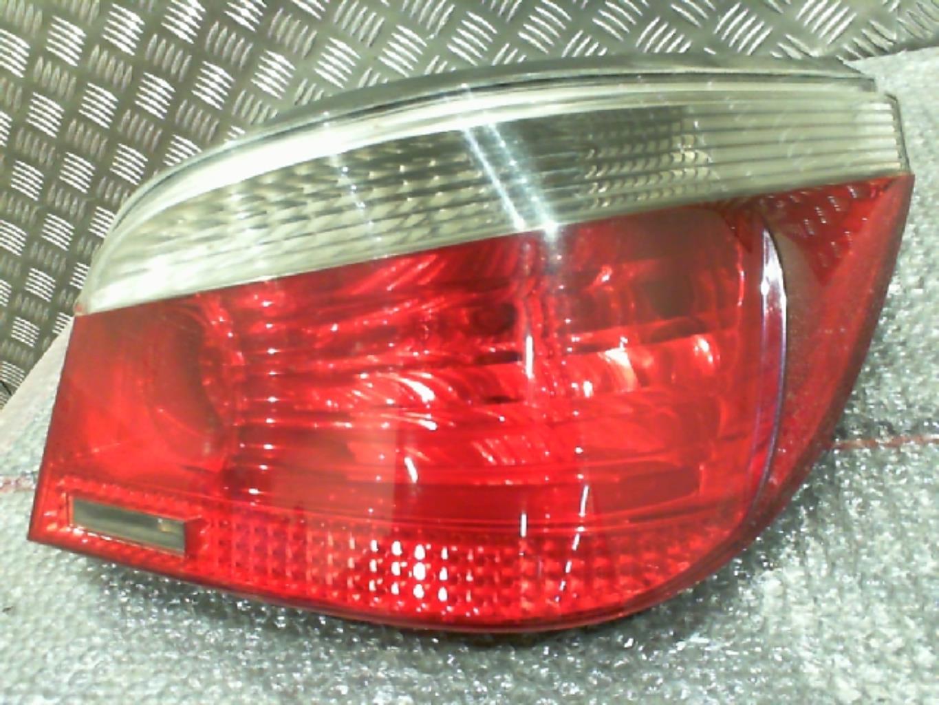 Fanale posteriore principale destro (luci) BMW SERIE 5 E60 PHASE 2 Diésel - 1