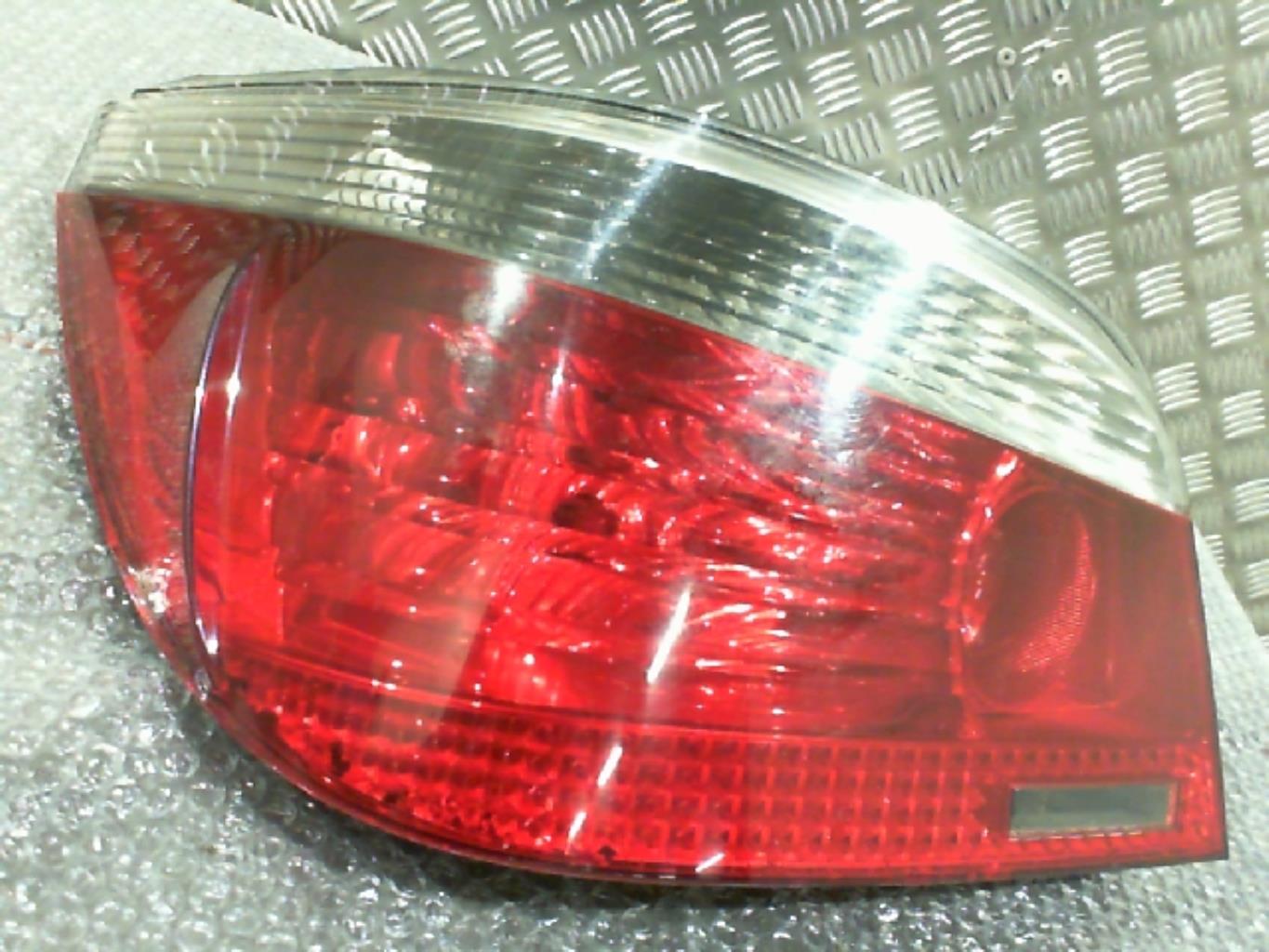 Fanale posteriore principale sinistro (luci) BMW SERIE 5 E60 PHASE 2 Diésel - 1