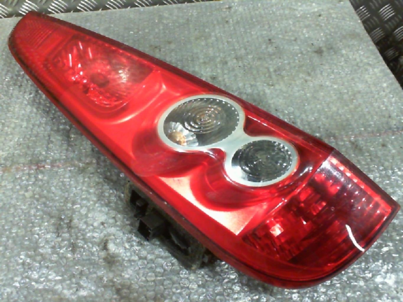 Fanale posteriore principale sinistro (luci) FORD FIESTA 5 PHASE 2 Gasolina - 1