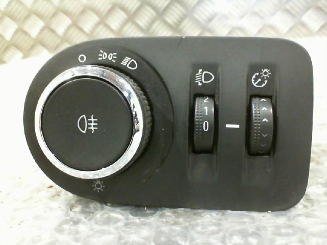 Commande de phare OPEL CORSA D PHASE 1 Essence - 1