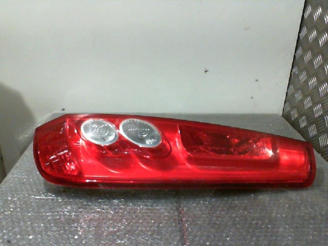 Fanale posteriore principale destro (luci) FORD FIESTA 5 PHASE 2 Gasolina - 1