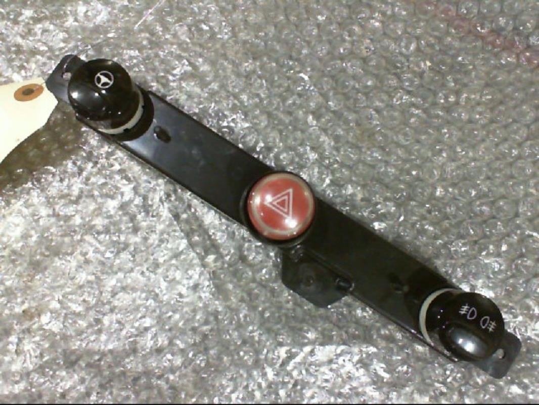Bouton de warning FIAT 500 2 PHASE 1 Essence - 1