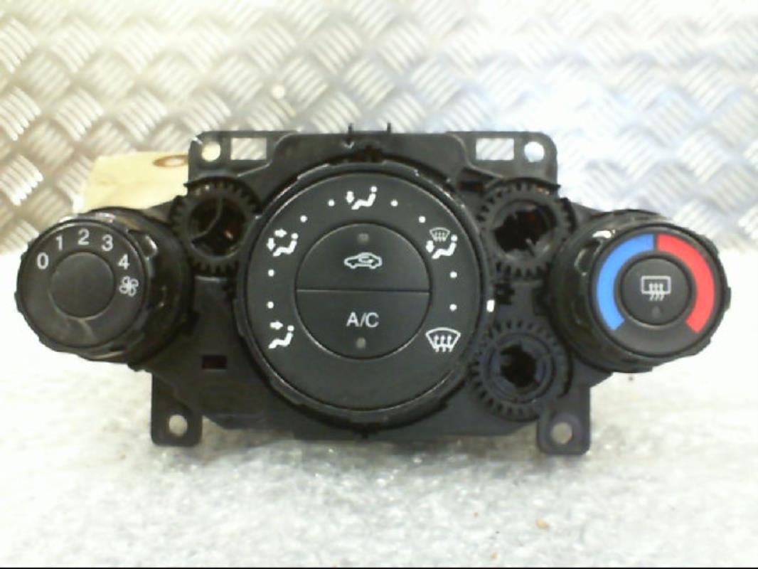 Commande chauffage FORD FIESTA 6 PHASE 1 Diesel - 1