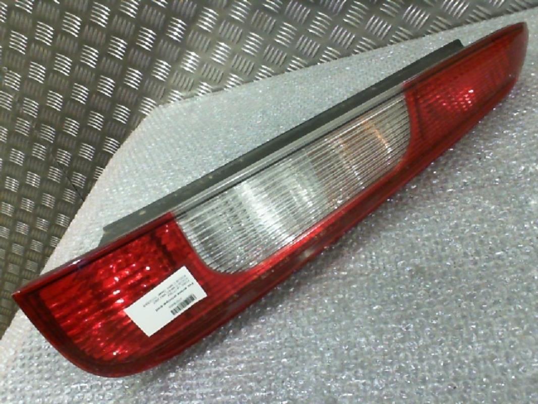 Fanale posteriore principale destro (luci) FORD C-MAX 1 PHASE 1 Diésel - 1