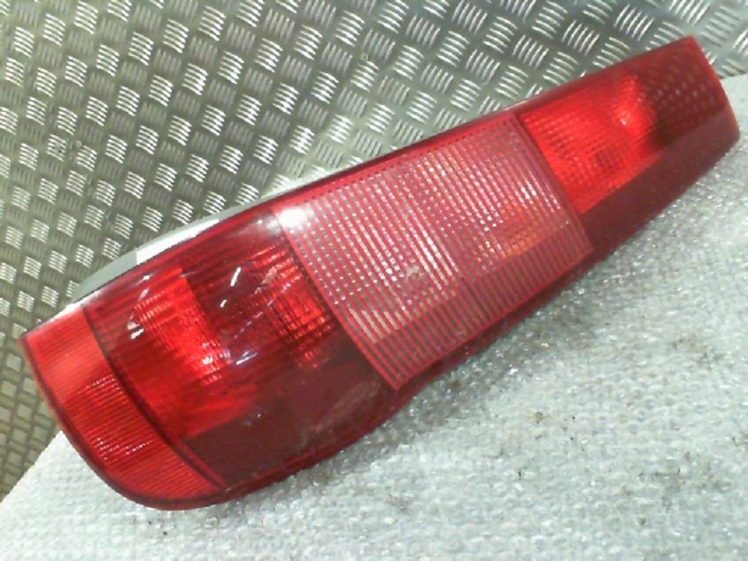 Fanale posteriore principale destro (luci) FIAT PUNTO 1 PHASE 1 CABRIOLET Gasolina - 1