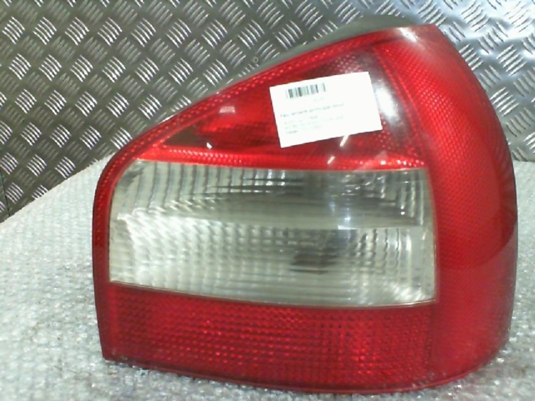 Fanale posteriore principale destro (luci) AUDI A3 1 PHASE 2 Diésel - 1