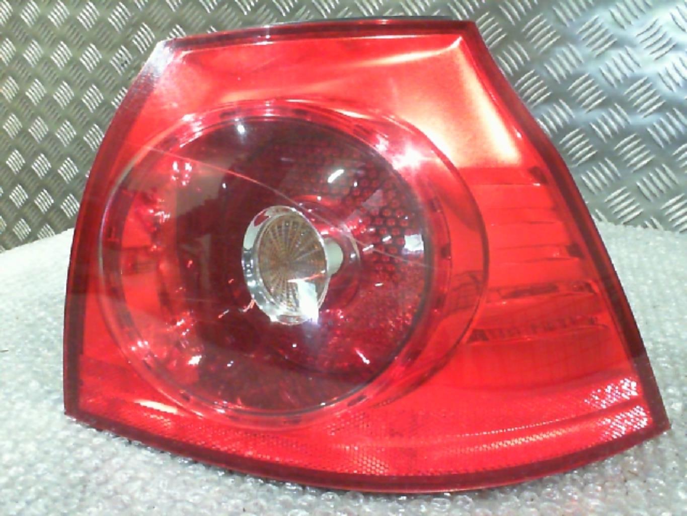 Fanale posteriore principale destro (luci) VOLKSWAGEN GOLF 5 Diésel - 1
