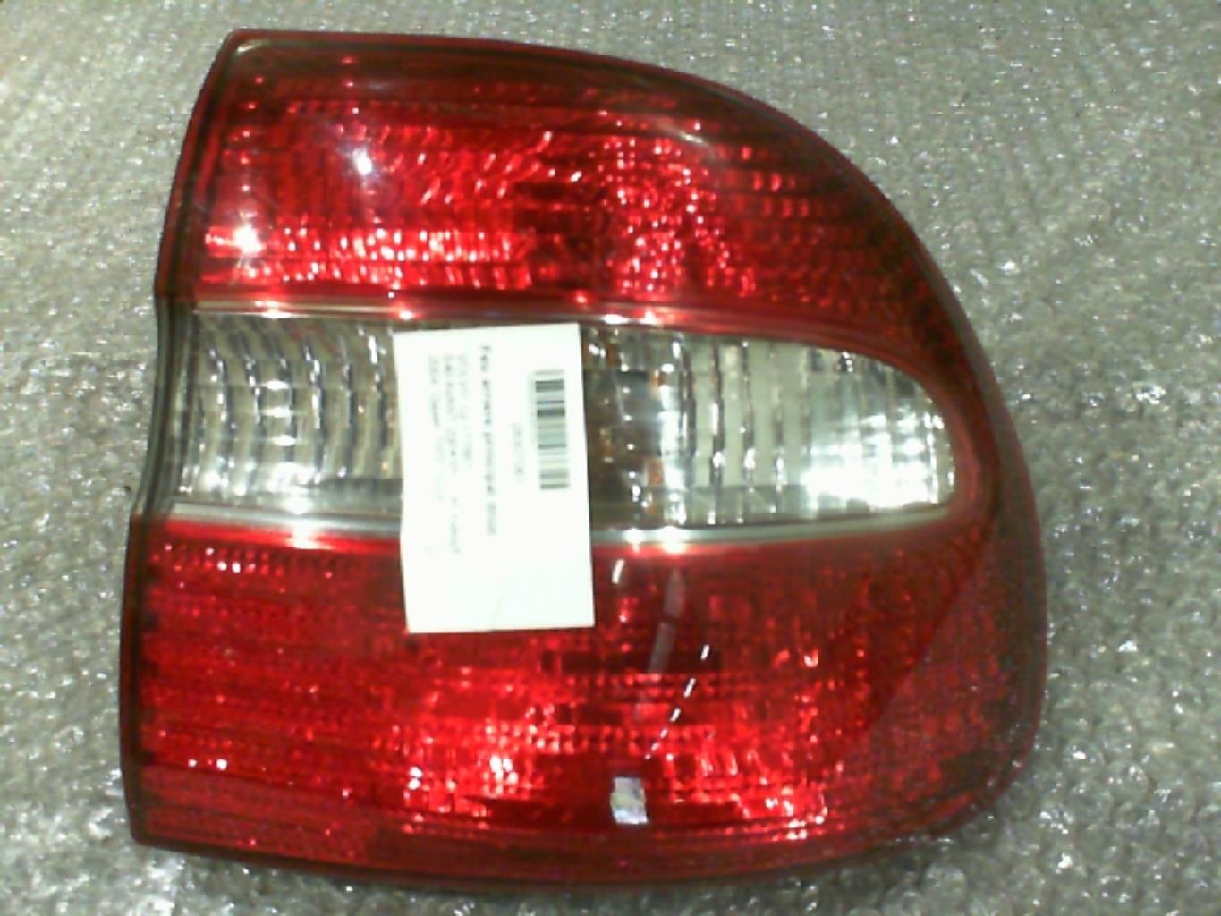Fanale posteriore principale destro (luci) VOLVO V 40 1 PHASE 2 BREAK Diésel - 1