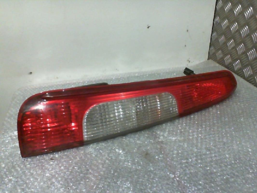Fanale posteriore principale sinistro (luci) FORD C-MAX 1 PHASE 1 Diésel - 1