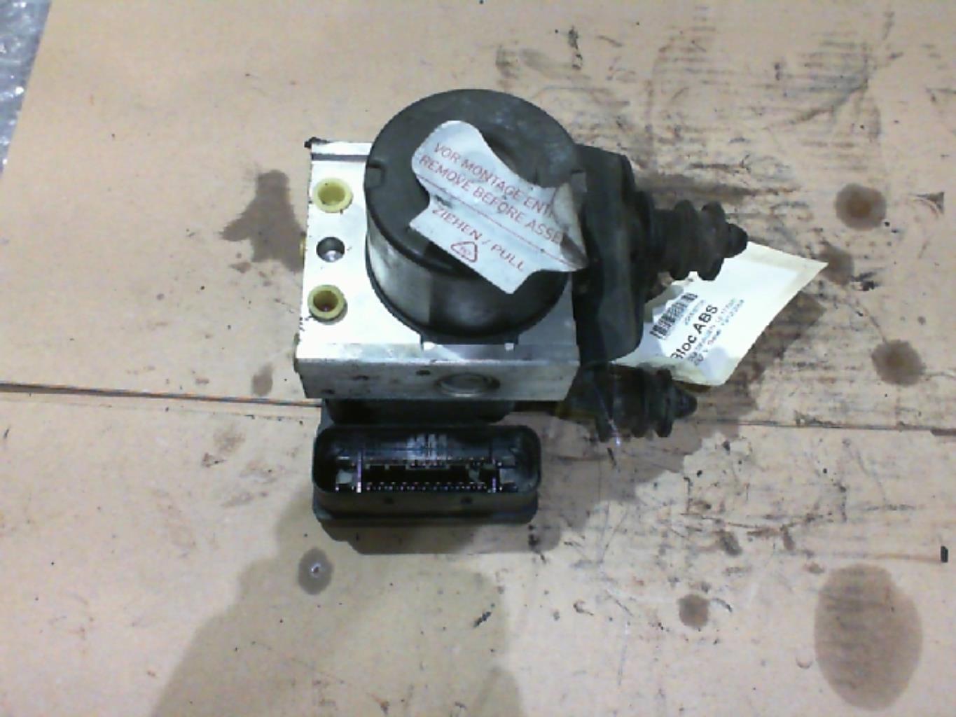 Blocco ABS (antibloccaggio freni) VOLKSWAGEN GOLF 5 Diésel - 1