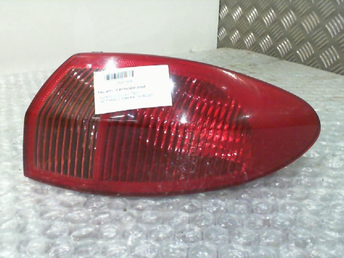 Fanale posteriore principale destro (luci) ALFA ROMEO 147 PHASE 2 Gasolina - 1