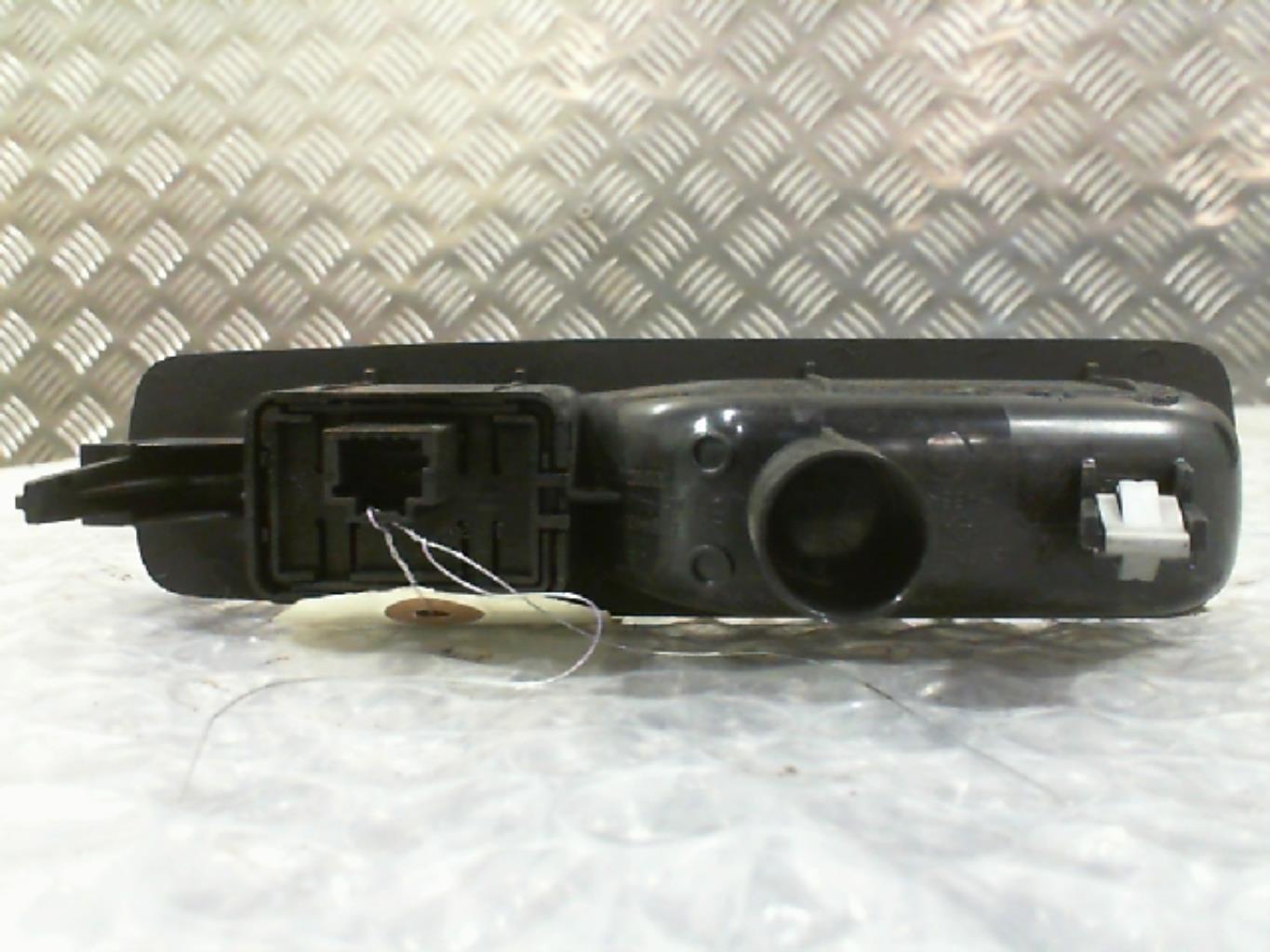 Interruttore lavacristalli posteriore sinistro RENAULT LAGUNA 3 PHASE 1 Diésel - 1