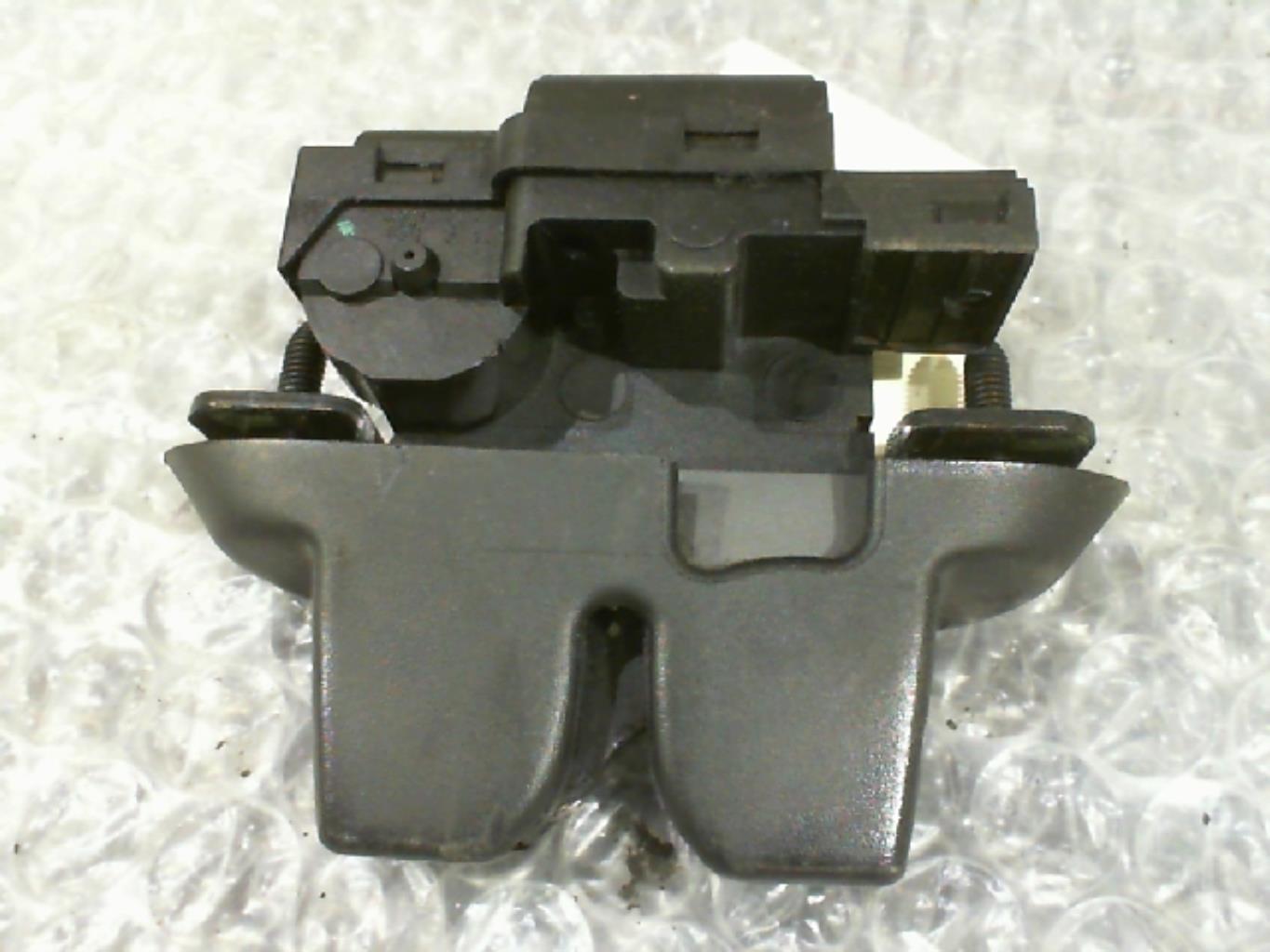 Serrure de coffre RENAULT LAGUNA 2 PHASE 1 Diesel - 1