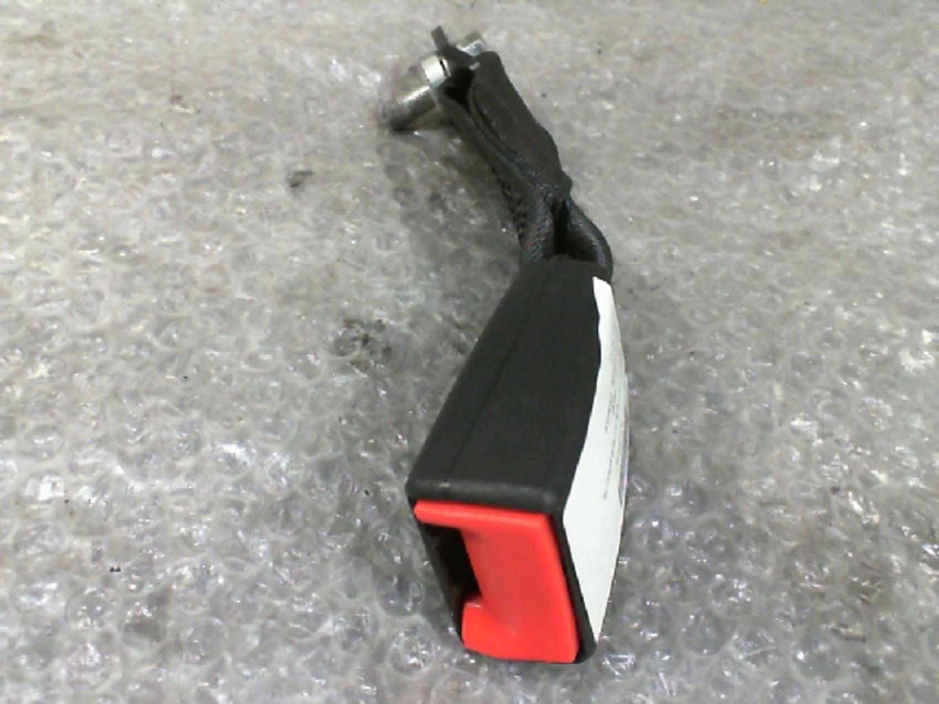 Aggancio cintura sicurezza posteriore sinistro FORD KA 2 PHASE 2  - 1