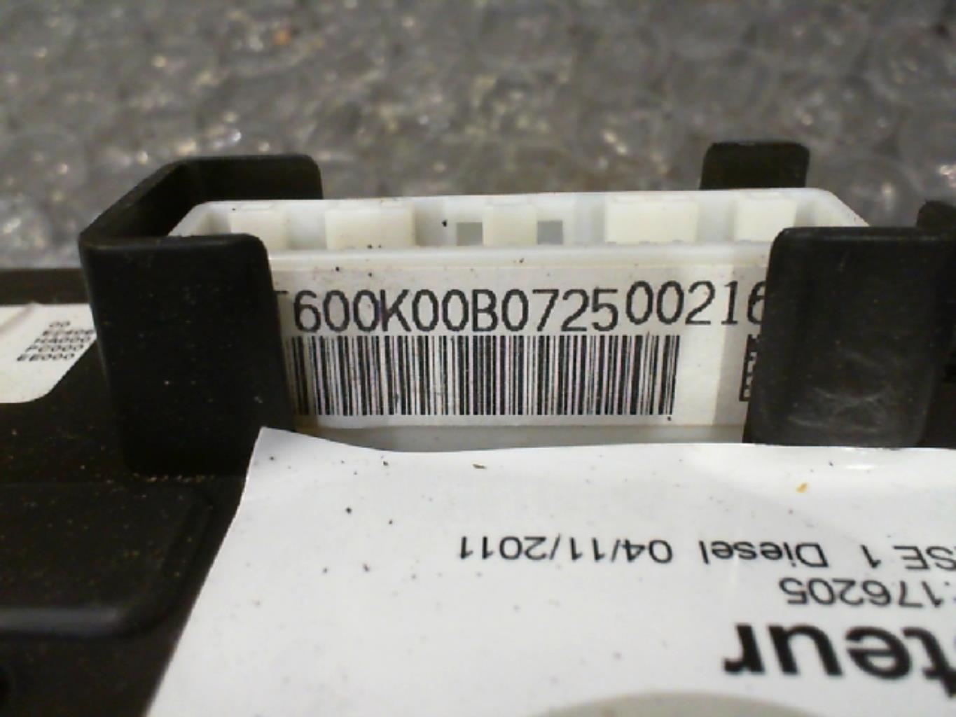 Compteur NISSAN JUKE 1 PHASE 1 Diesel - 1