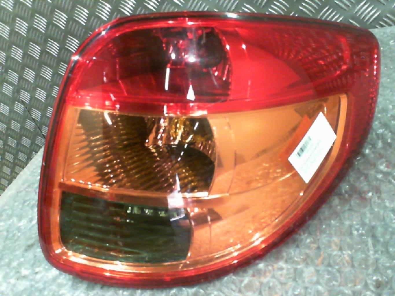 Fanale posteriore principale destro (luci) SUZUKI SX4 1 Diésel - 1