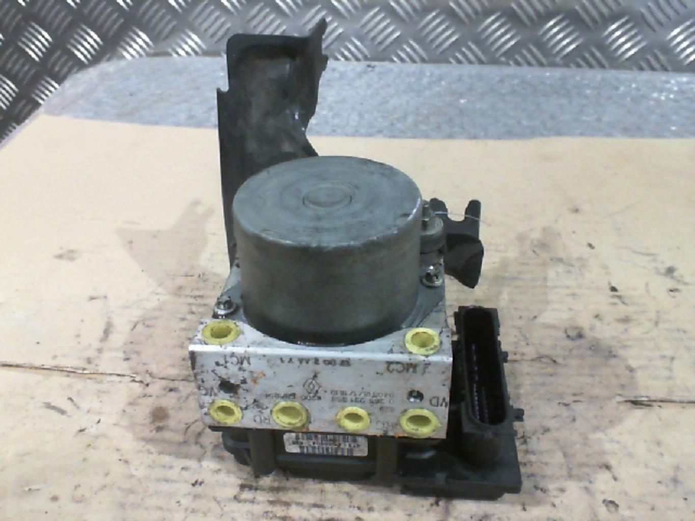 Bloc ABS (freins anti-blocage) RENAULT MODUS PHASE 1 Diesel - 1