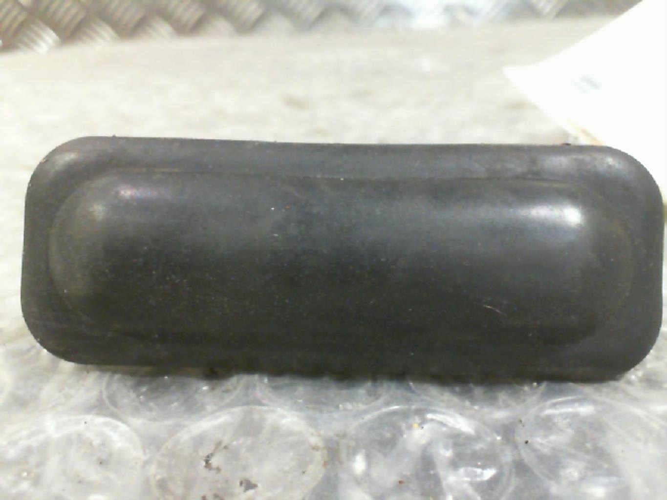 Bouton de coffre CITROEN C3 2 PHASE 2 Gris Aluminium (EZR)  - 1