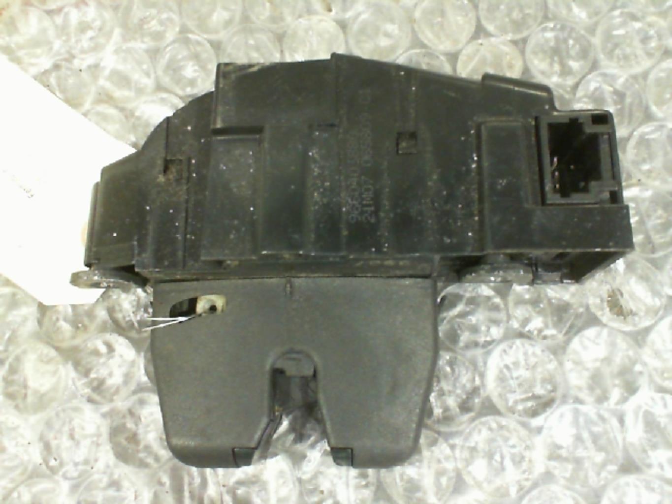 Chiusura centralizzata bagagliaio PEUGEOT 308 1 PHASE 1 Diésel - 1