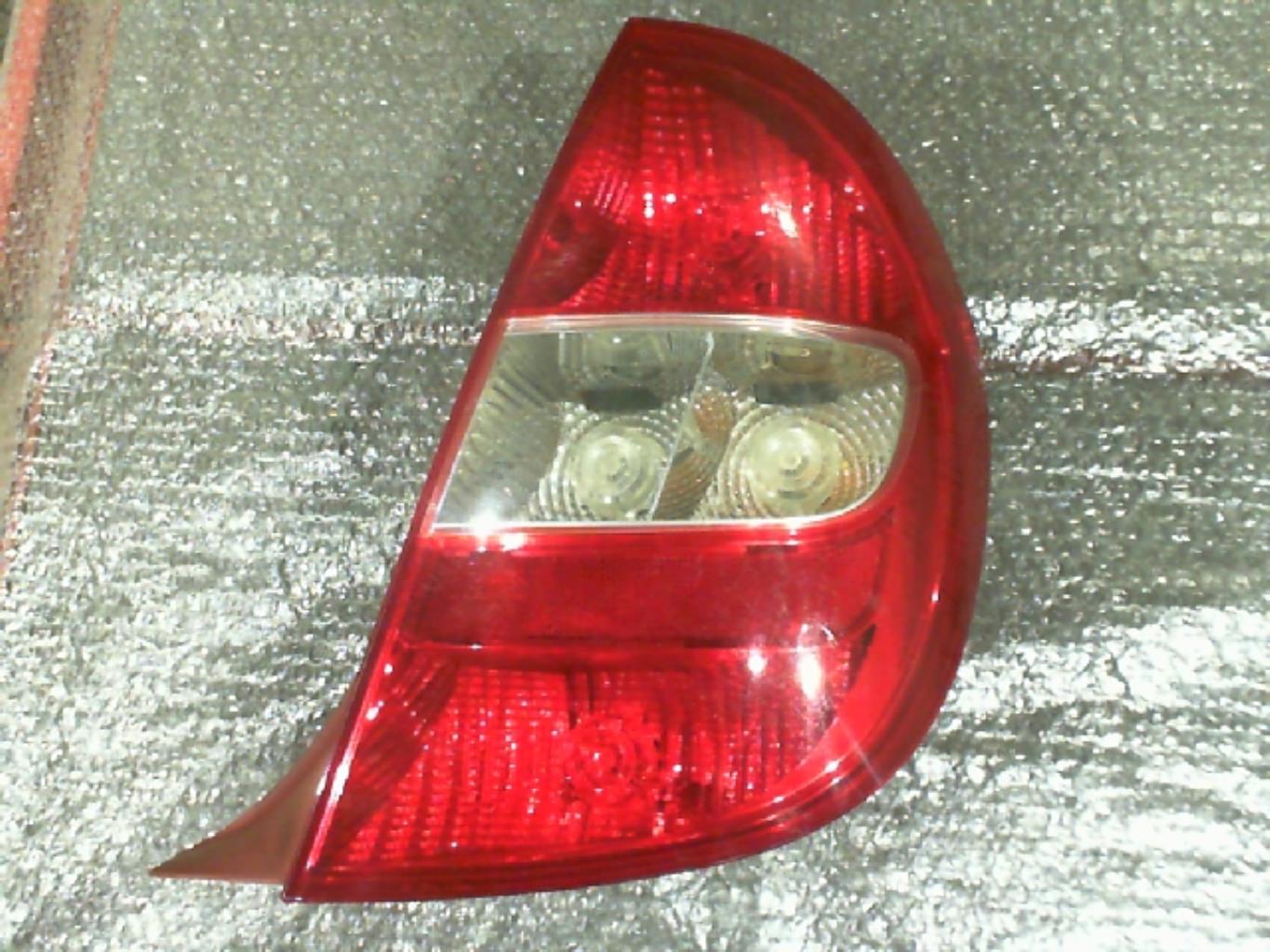 Fanale posteriore principale destro (luci) CITROEN C5 1 PHASE 1 Diésel - 1