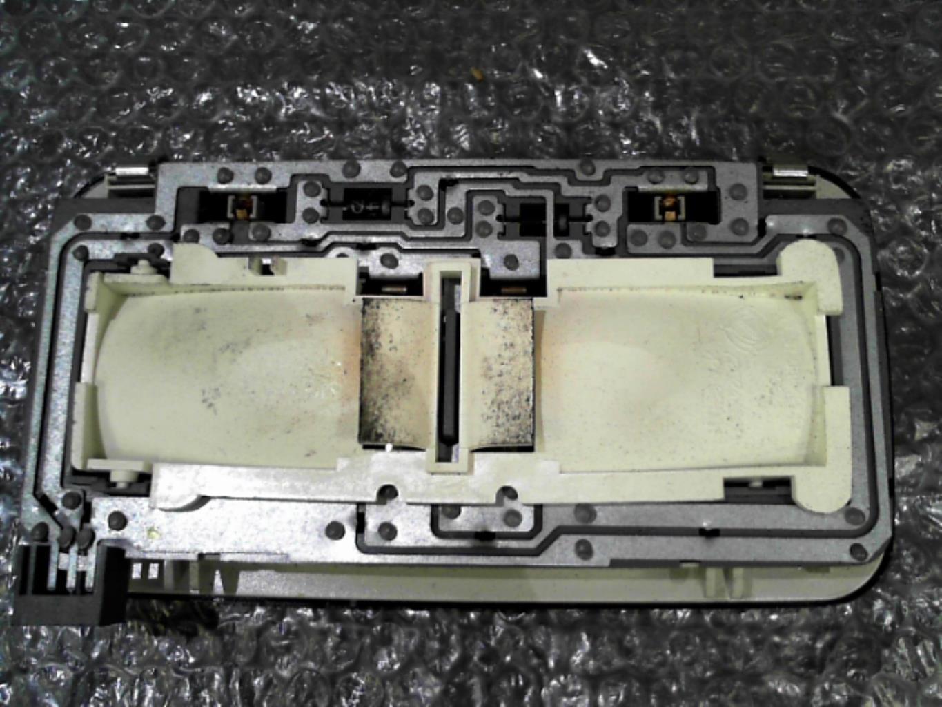 Eclairage de plafonnier ALFA ROMEO MITO PHASE 1 Diesel - 1