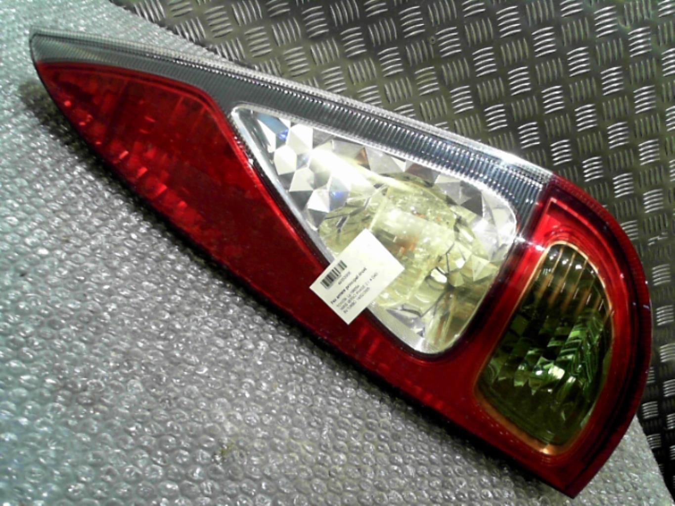 Fanale posteriore principale destro (luci) TOYOTA YARIS VERSO PHASE 2 Diésel - 1