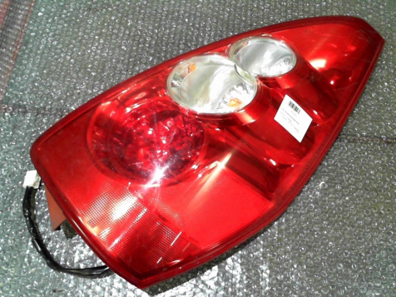 Fanale posteriore principale destro (luci) MAZDA 5 1 PHASE 1 Gasolina - 1