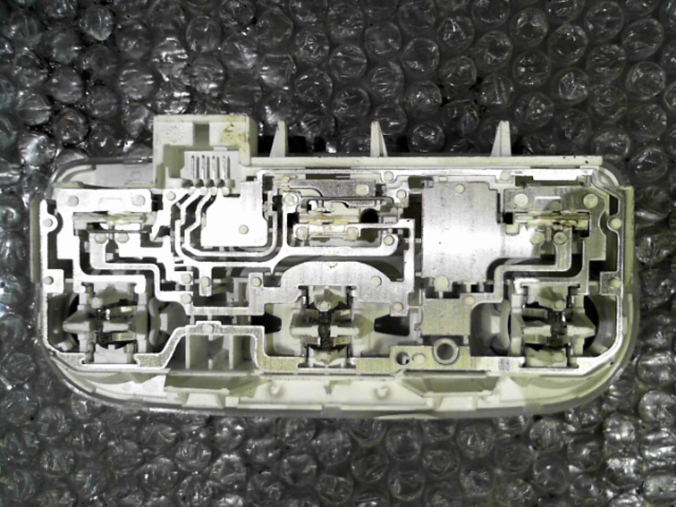 Eclairage de plafonnier RENAULT FLUENCE PHASE 1 Diesel - 1