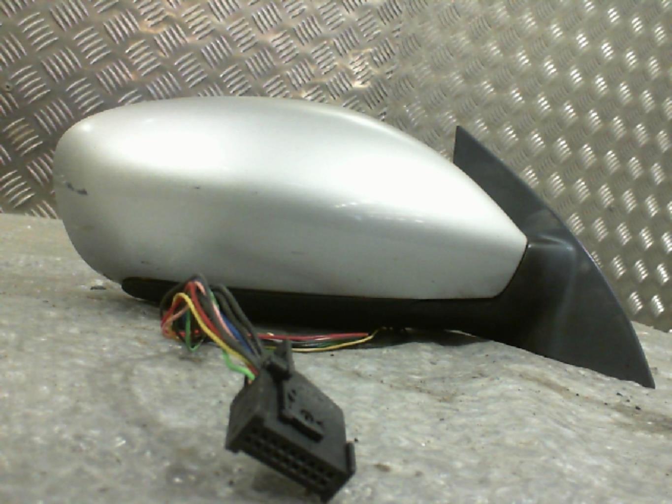 Retrovisor derecho PEUGEOT 607 PHASE 1 Diésel - 1