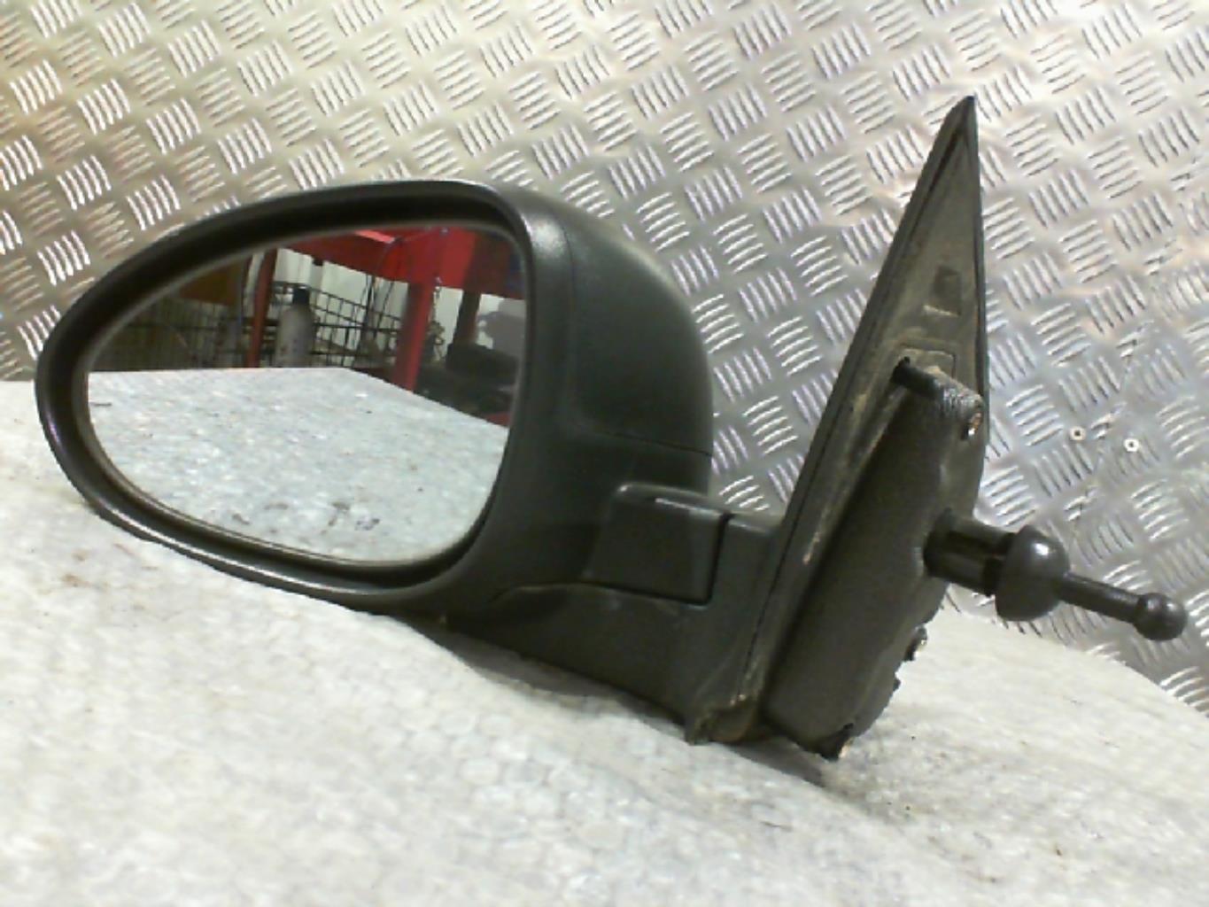 Retrovisor izquierdo CHEVROLET AVEO 2 Diésel - 1
