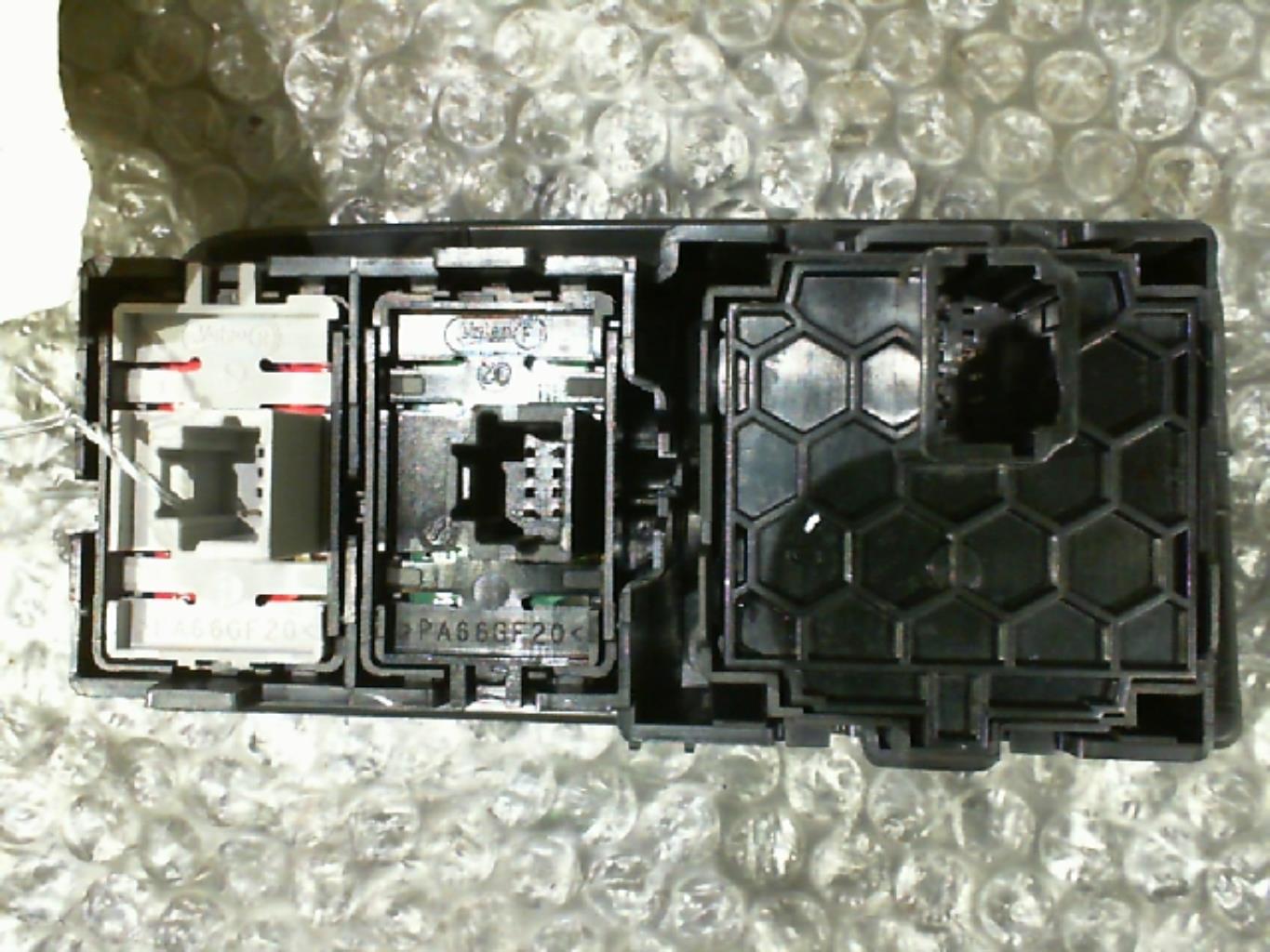 Commande de reglage hauteur de phare RENAULT MEGANE 3 Diesel - 1