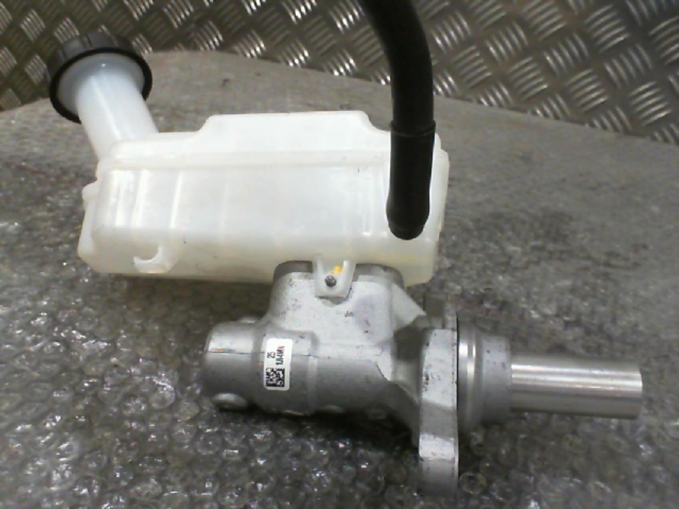 Cilindro maestro (freno) RENAULT CLIO 5 Gasolina - 1