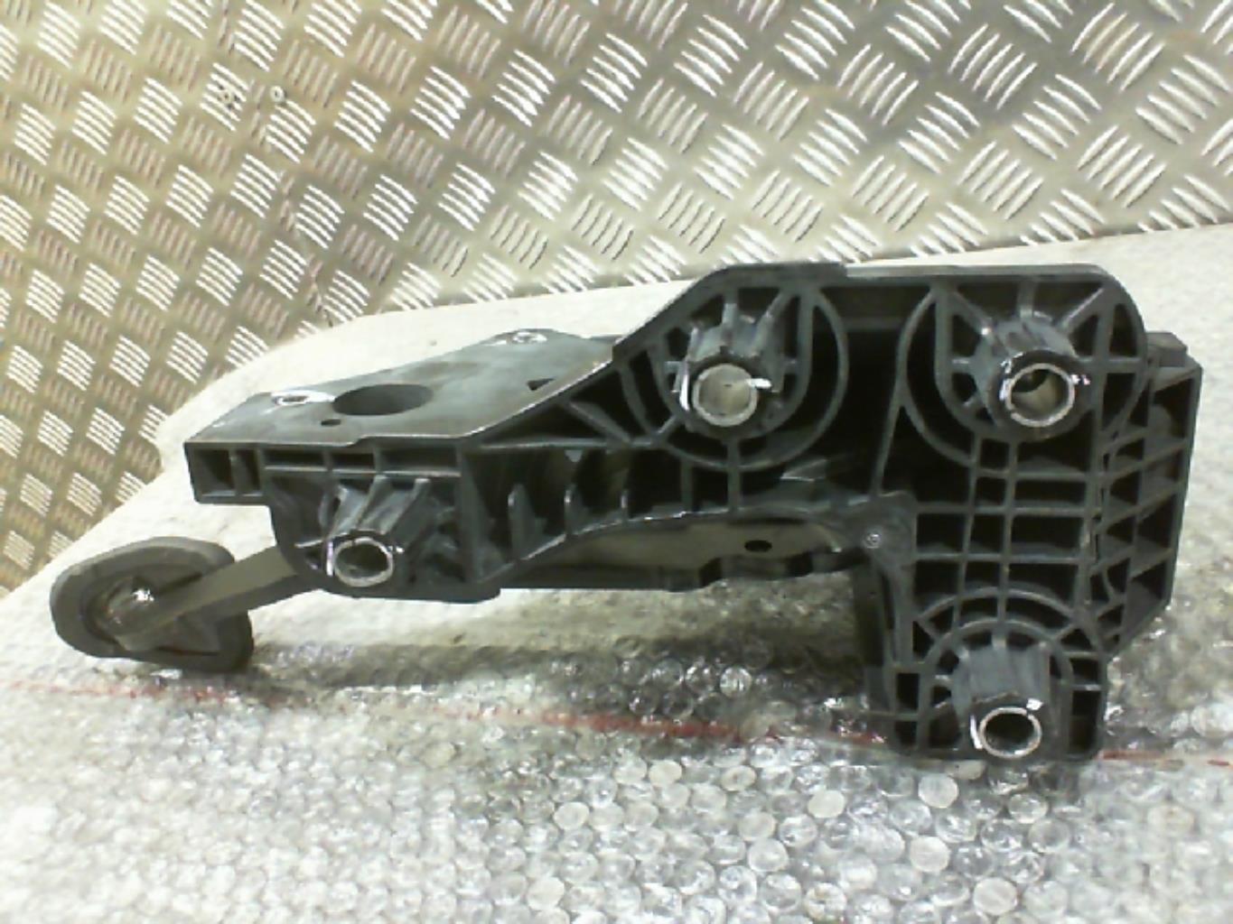 Pedale de frein RENAULT CLIO 5 Essence - 1
