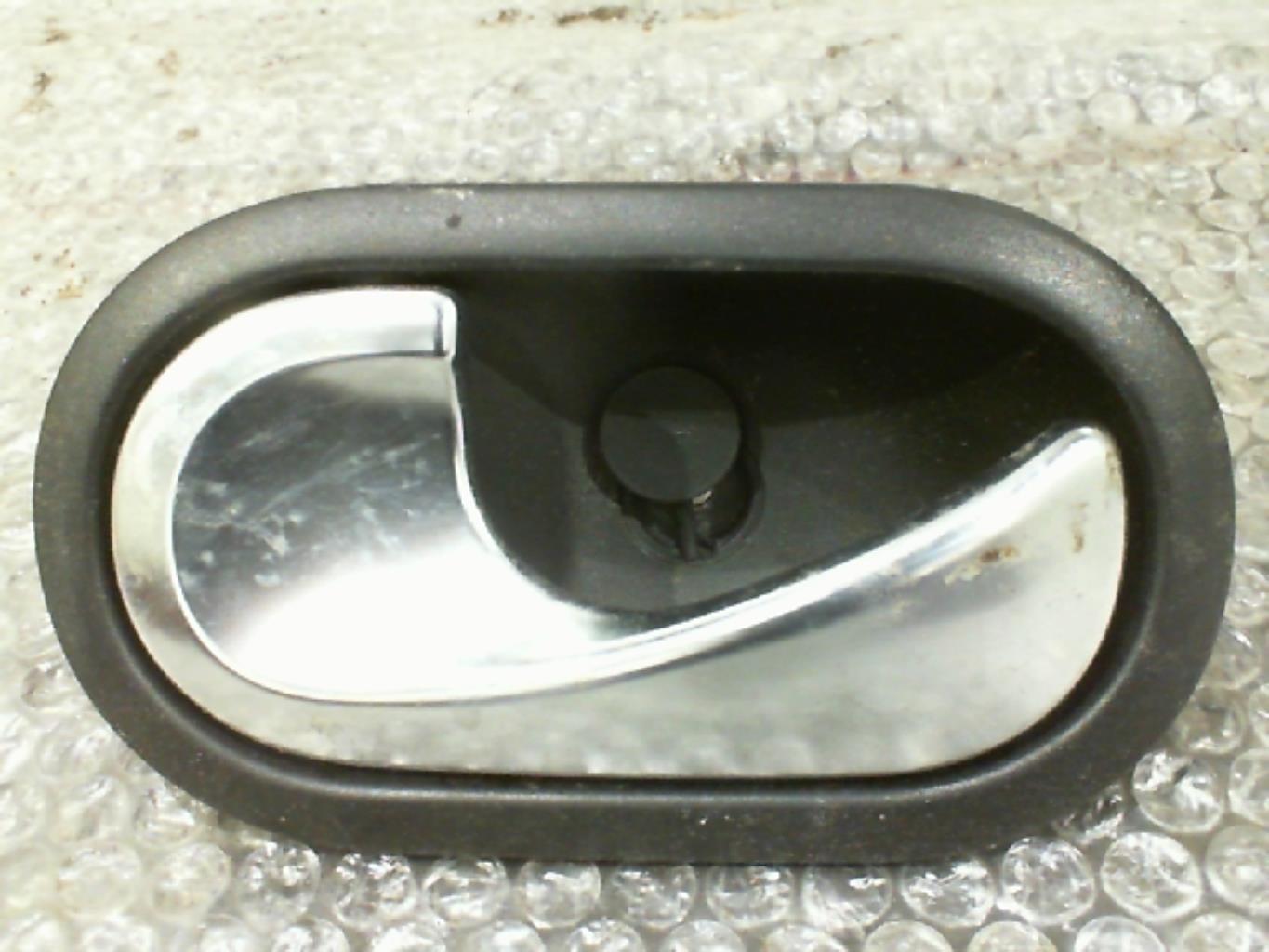 Maniglia interna anteriore sinistra RENAULT TWINGO 3 PHASE 1 Gasolina - 1