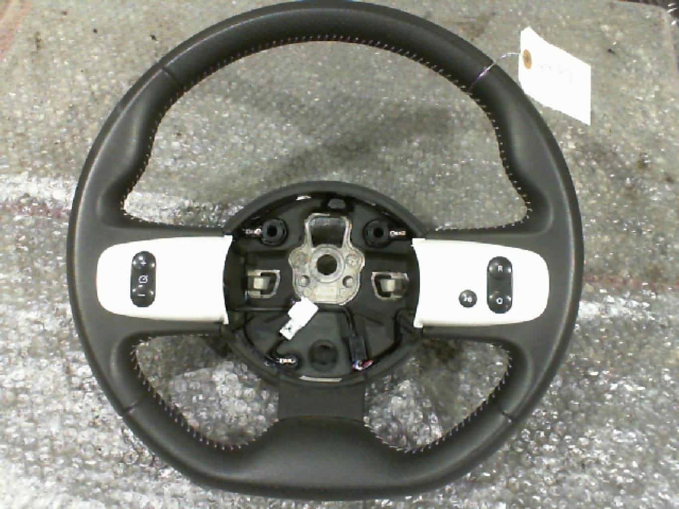 Volant RENAULT TWINGO 3 PHASE 1 Essence - 1