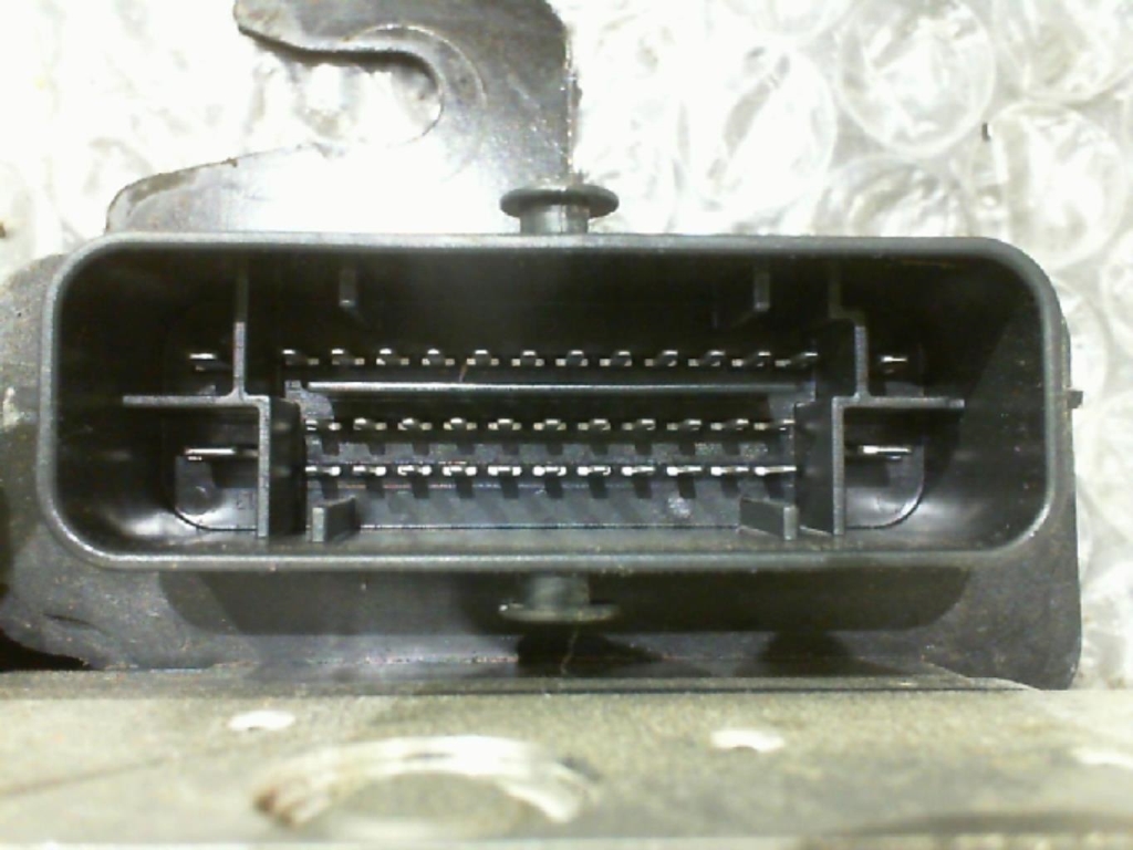 Bloc ABS (freins anti-blocage) DACIA DUSTER 1 PHASE 2 Essence - 1