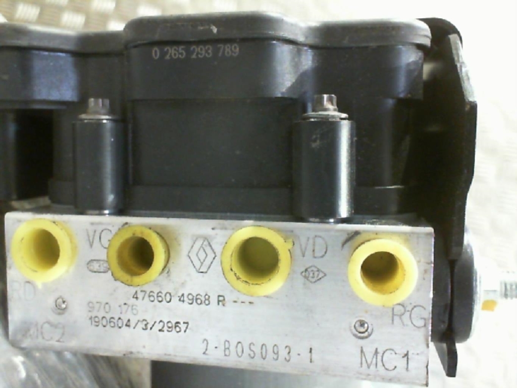 Blocco ABS (antibloccaggio freni) RENAULT CLIO 5 Gasolina - 1