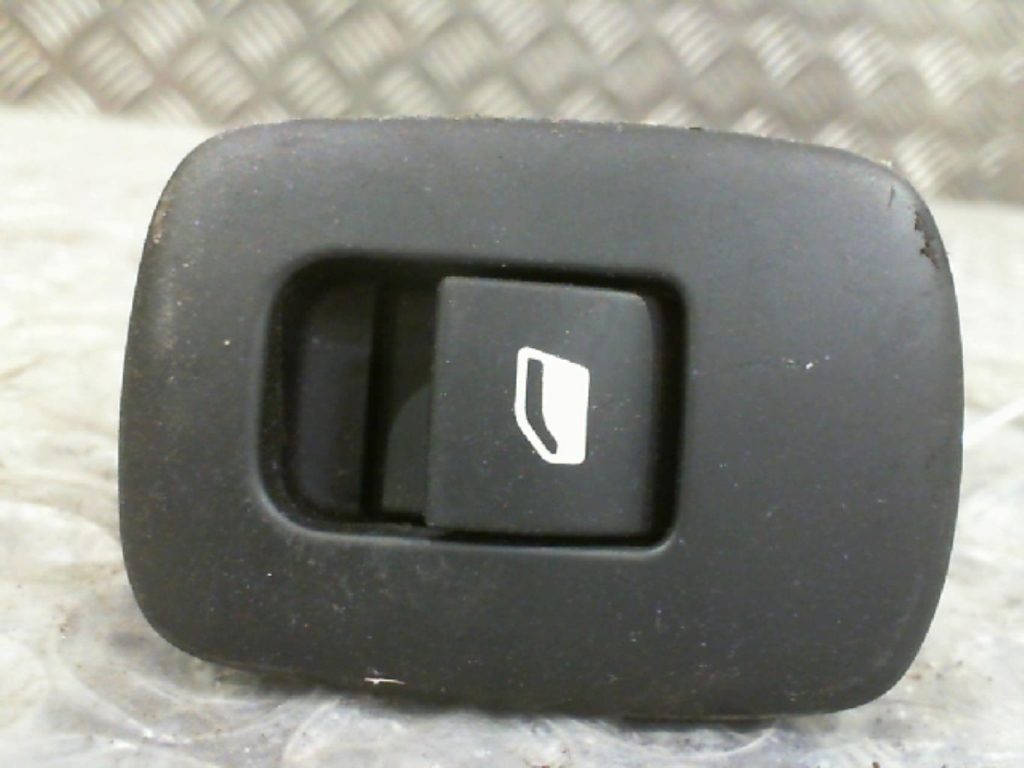 Interruttore lavacristalli posteriore destro CITROEN C3 2 PHASE 1 Diésel - 1