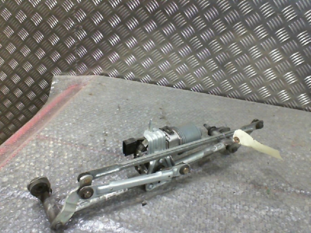 Motore tergicristallo anteriore VOLKSWAGEN POLO 5 PHASE 1 Gasolina - 1