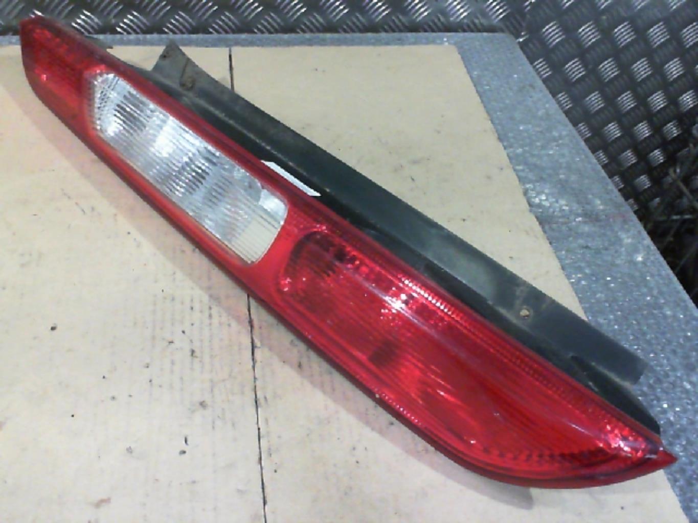 Fanale posteriore principale sinistro (luci) FORD FOCUS 2 PHASE 1 Gasolina - 1