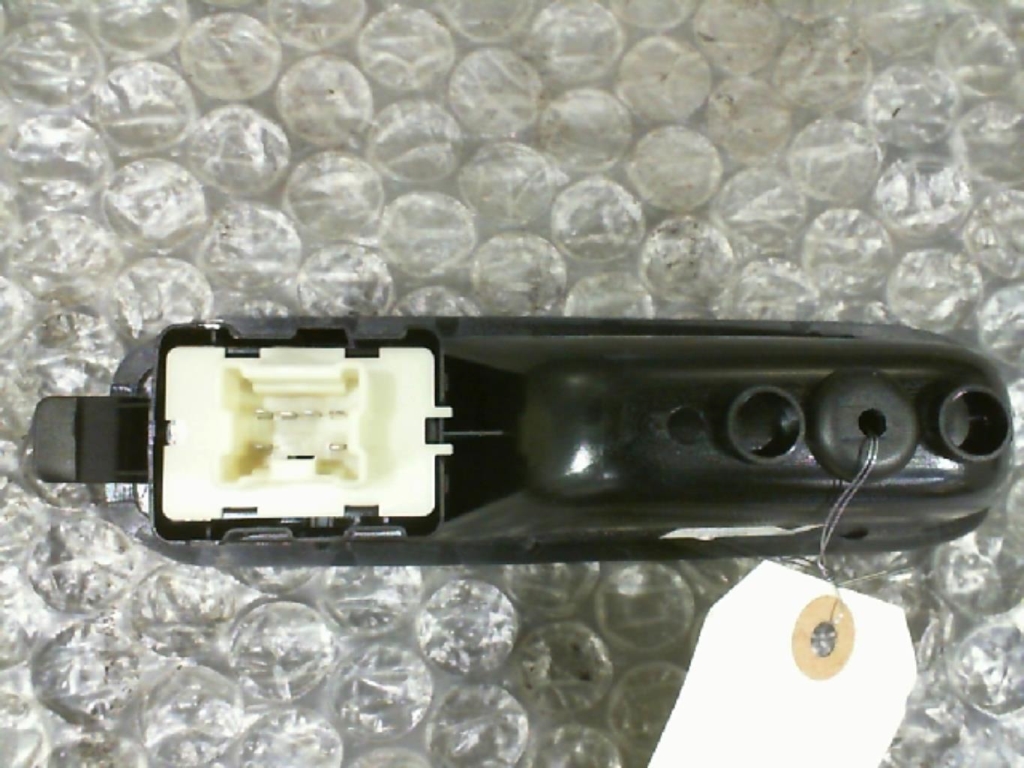 Interruttore lavacristalli posteriore destro DACIA DUSTER 2 Gasolina/GLP - 1