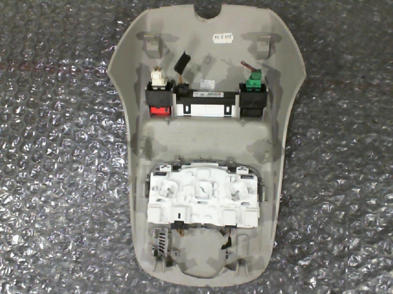Eclairage de plafonnier CITROEN C4 2 PHASE 1 Diesel - 1