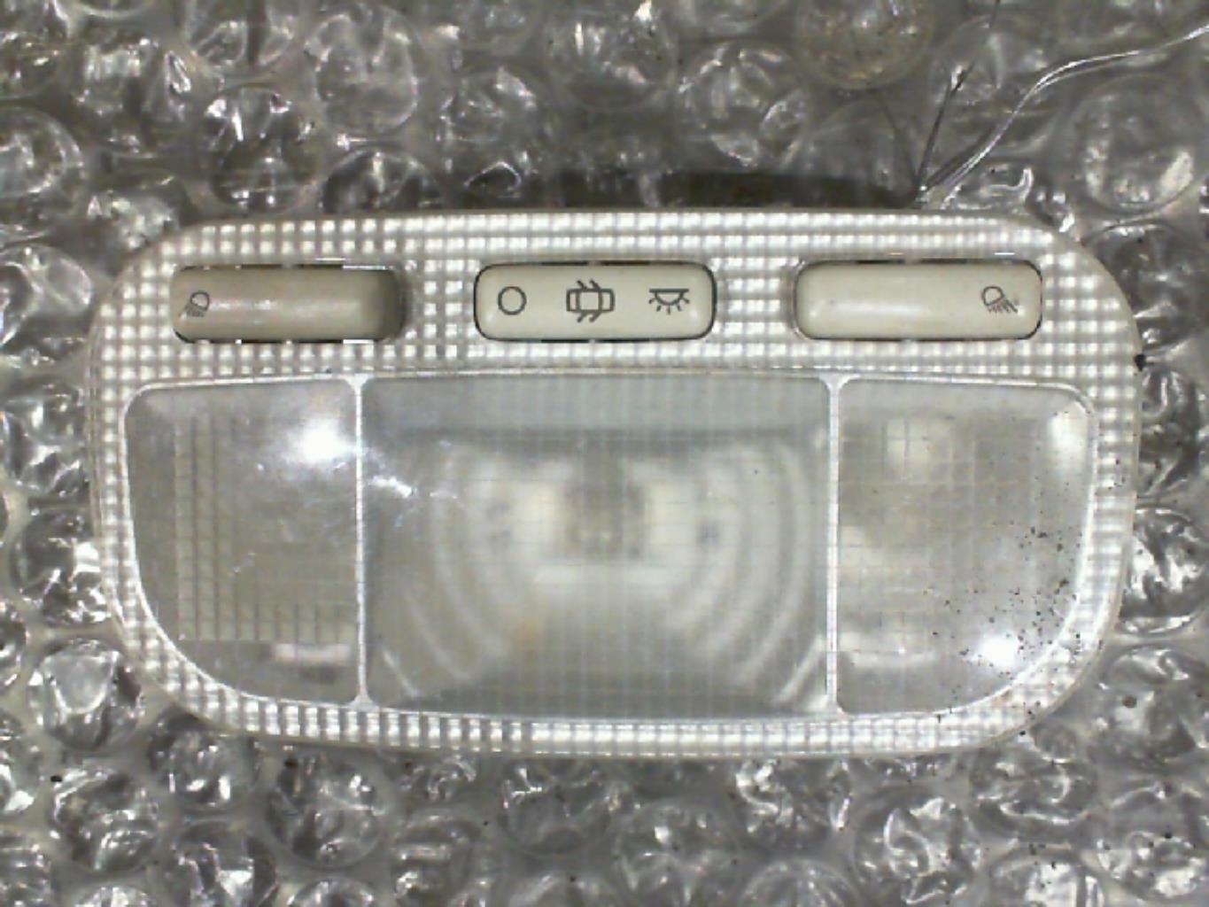 Eclairage de plafonnier PEUGEOT 207 PHASE 1 Diesel - 1
