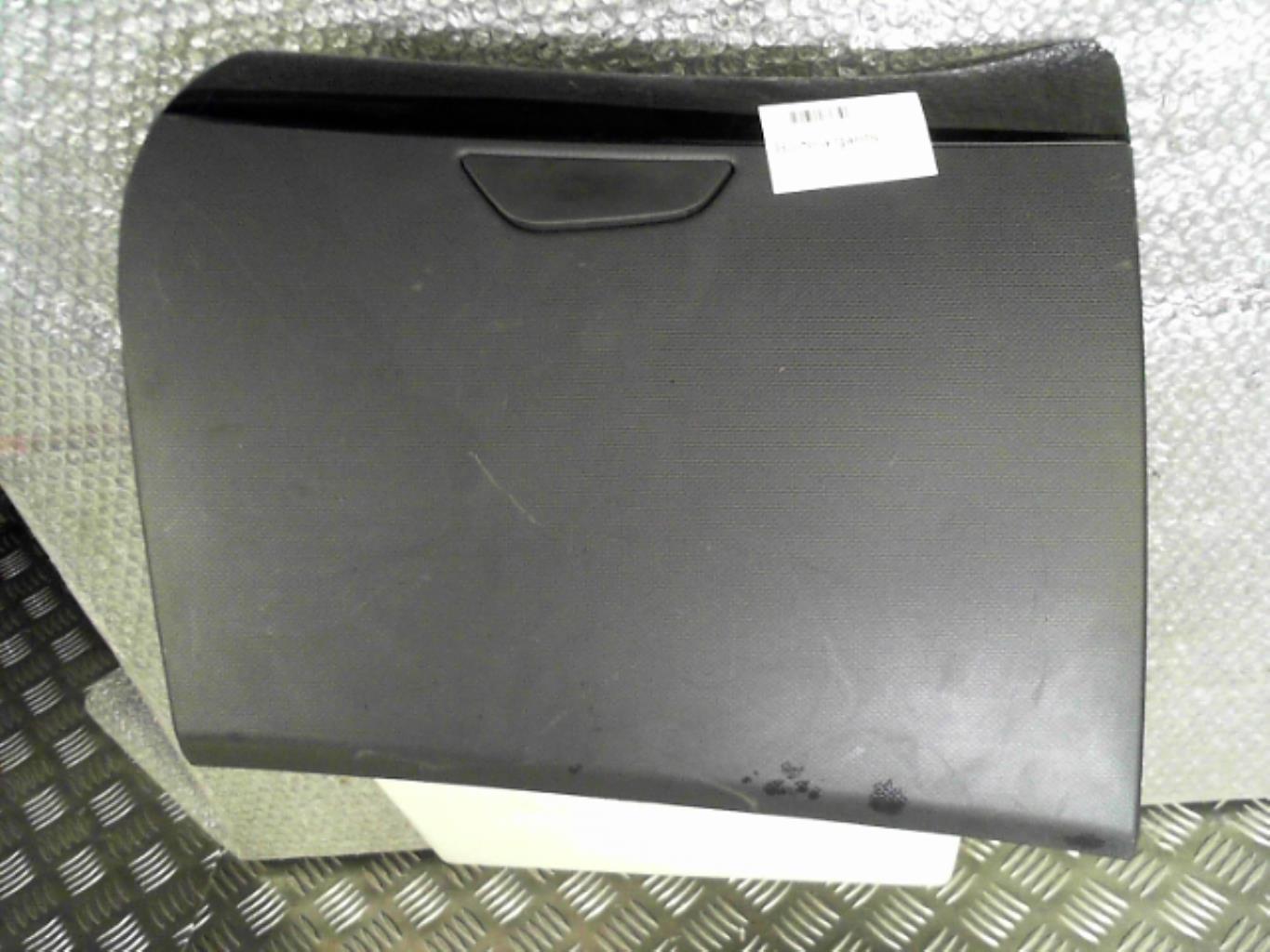 Boite a gants RENAULT CAPTUR PHASE 1 Diesel - 1