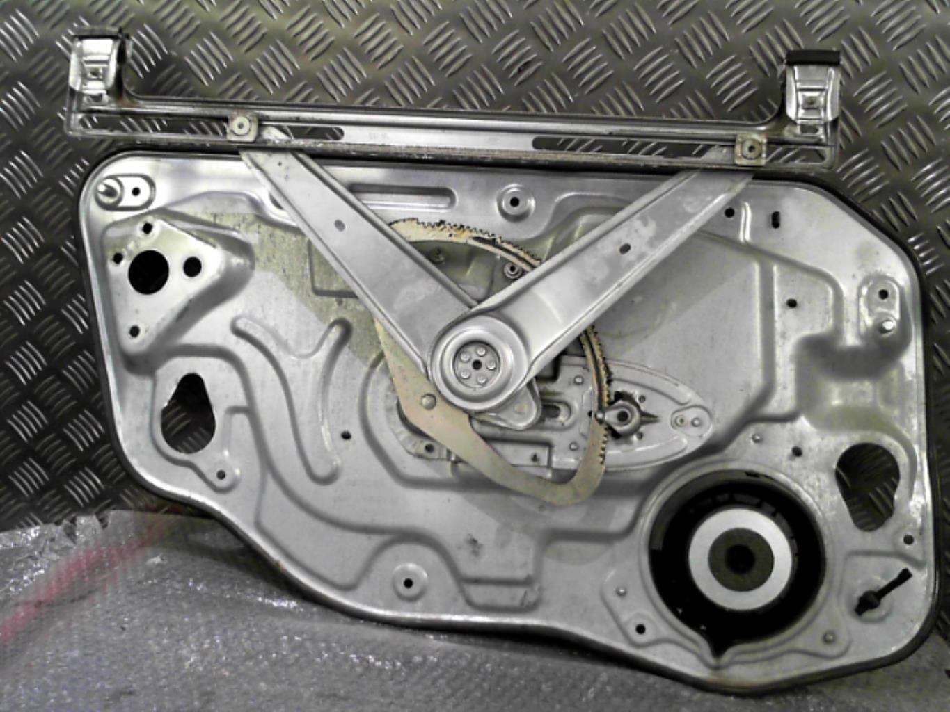 Alzacristalli elettrico anteriore destro VOLVO V 50 PHASE 1 BREAK Diésel - 1