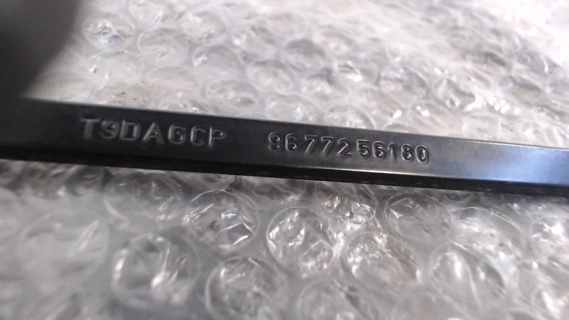 Braccio tergicristallo anteriore destro PEUGEOT 308 2 PHASE 1 Diésel - 1
