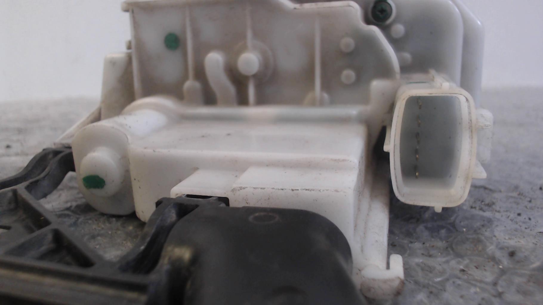 Serrure avant droit ALFA ROMEO 159 BREAK Diesel - 1