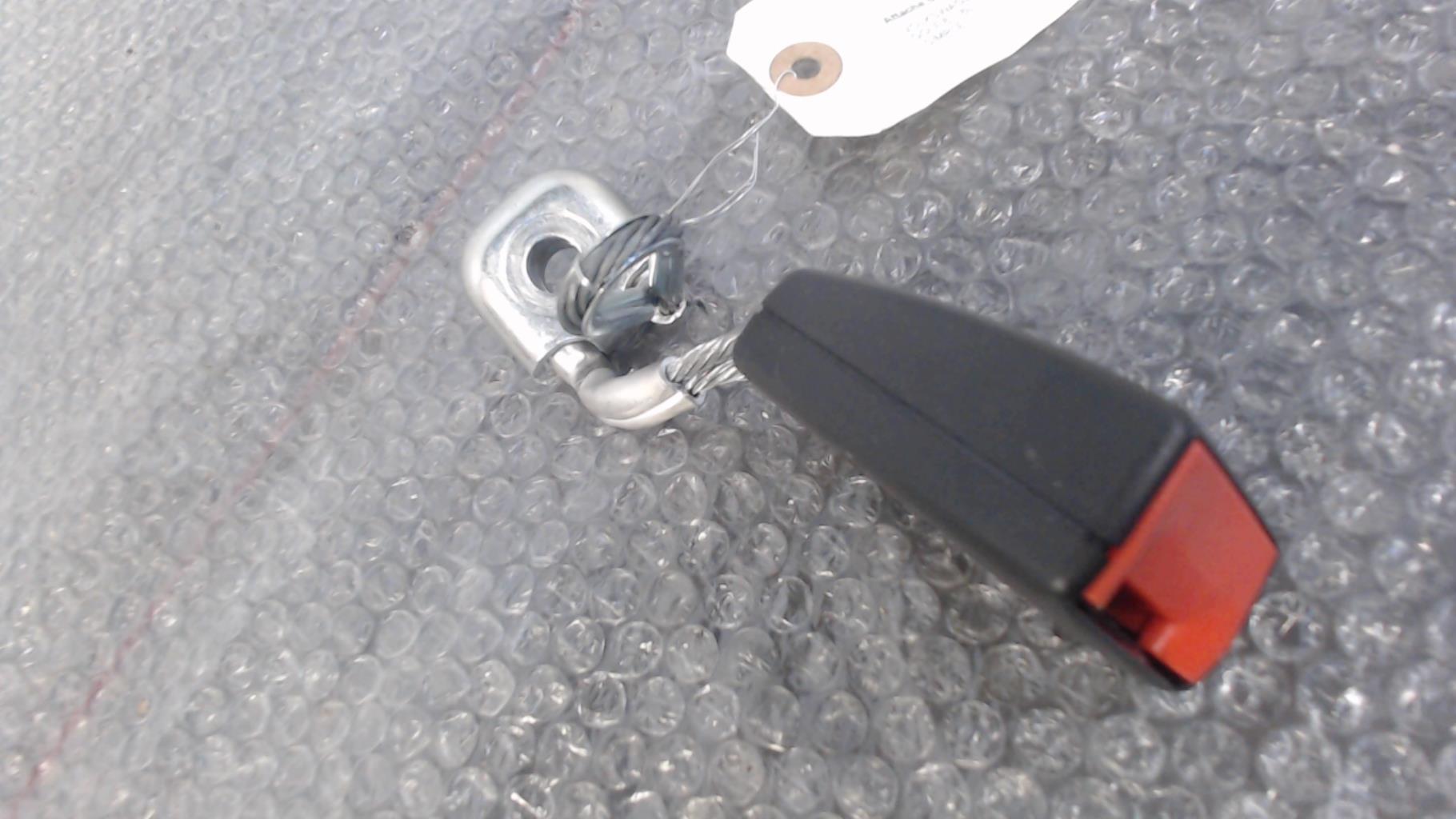 Aggancio cintura sicurezza posteriore destro VOLKSWAGEN GOLF 6  - 1